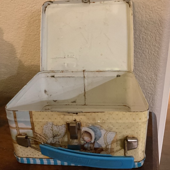 Holly Hobbie 1979 Lunch Box and Matching Thermos - Picture 9 of 16